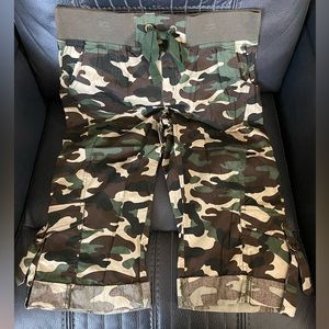 JAZZIE Camouflage Men’s Large Cargo Shorts